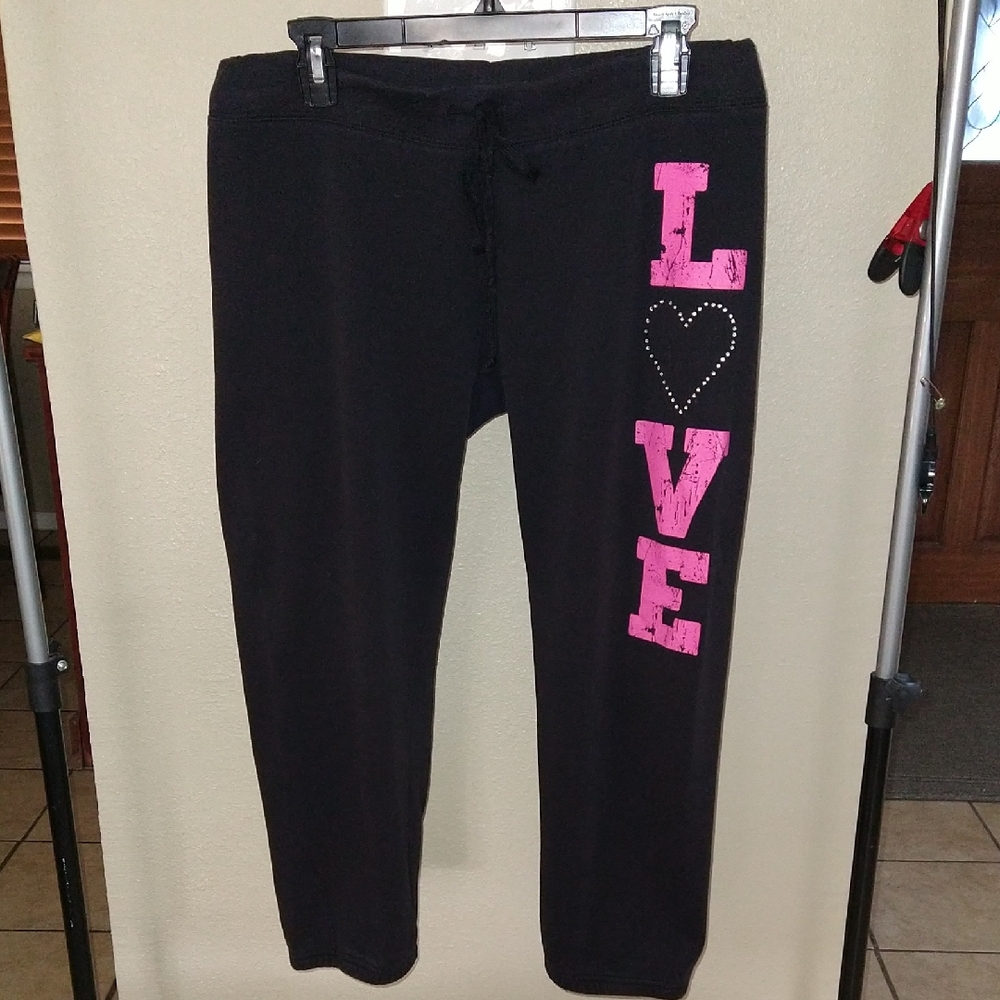 Derek Heart Black Capris with Pink LOVE Print